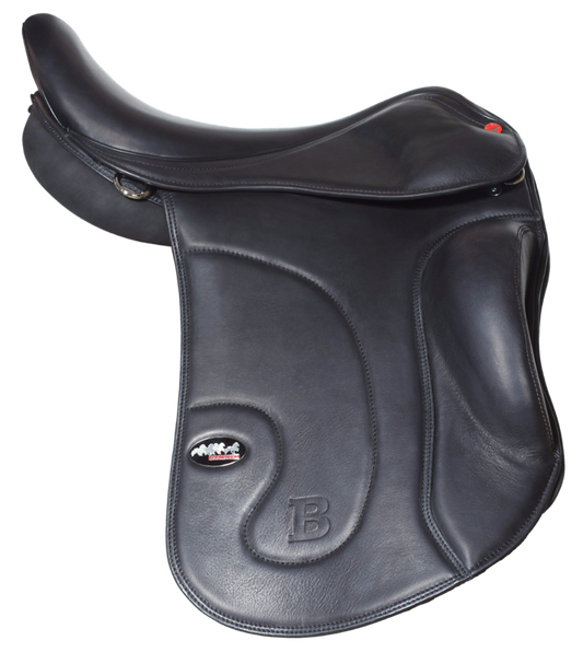 Karlslund B Sattel, Latex