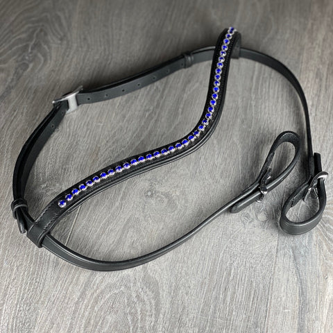 Nordic Horse Kopfstück mit geschwungenem Stirnriemen in verschiedenen Farben