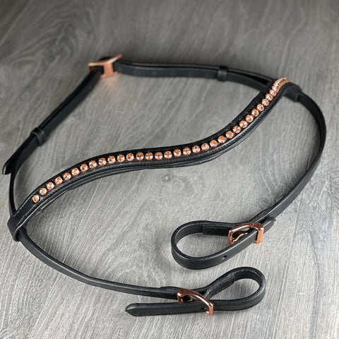 Nordic Horse Kopfstück mit geschwungenem Stirnriemen in verschiedenen Farben