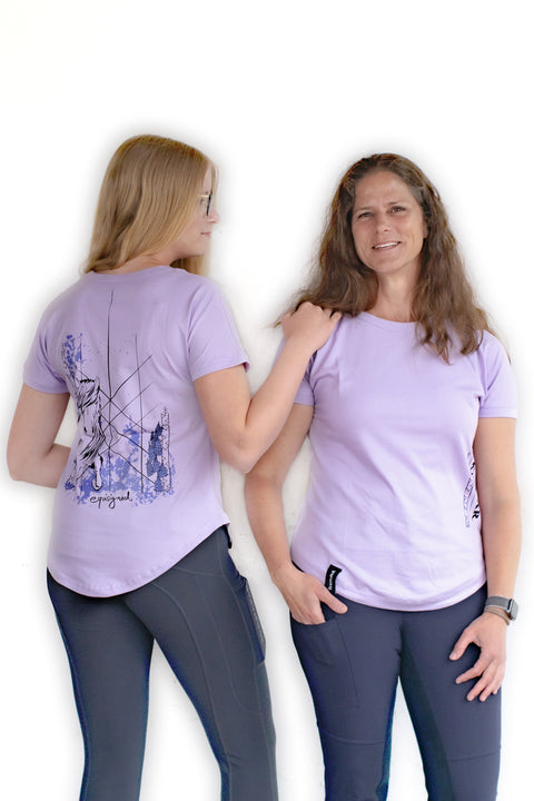 IS Knapar Lúpína - feminines Damenshirt in Kooperation mit Equisigned