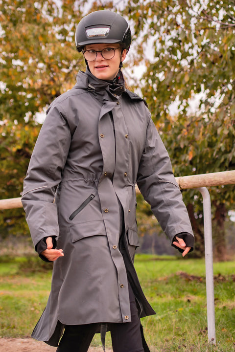 Is Knapar Frakki Reitmantel, wasserdicht