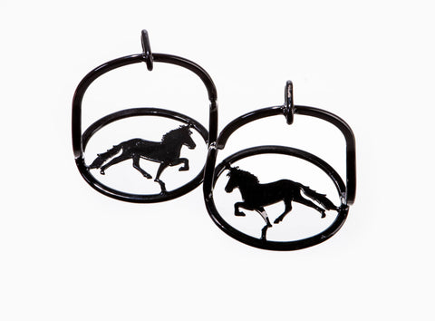 Hestagallery Steigbügel Stígur, schwarz mit Pferd