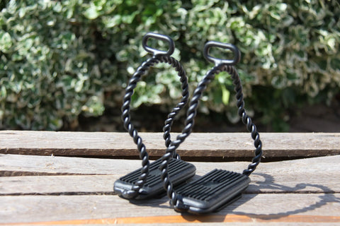 Hestagallery S- Steigbügel, matt-schwarz