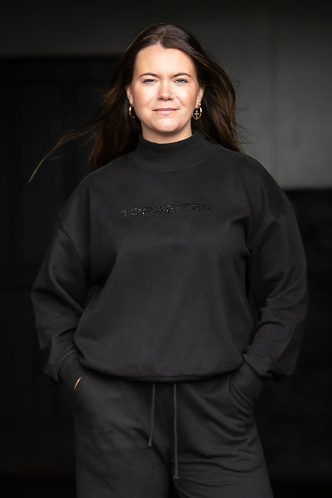 Top Reiter Díana Glitzer Sweater, schwarz