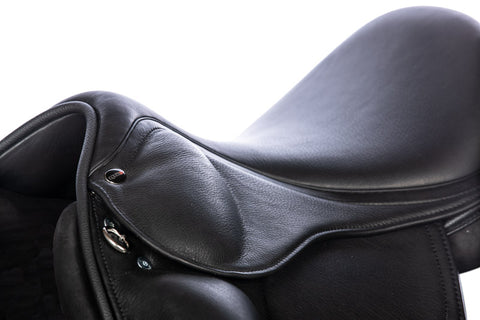 Sattel Eques Gold by Black Edition